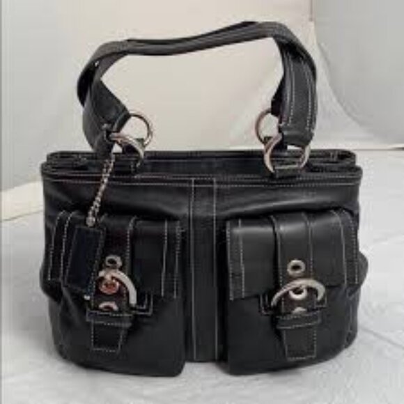 Euc Coach Soho leather Black Shoulder Bag Tote Purse - Picture 1 of 13
